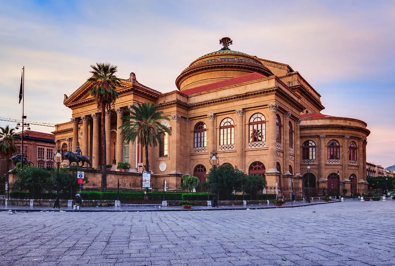 Into Palermo B&B Italien